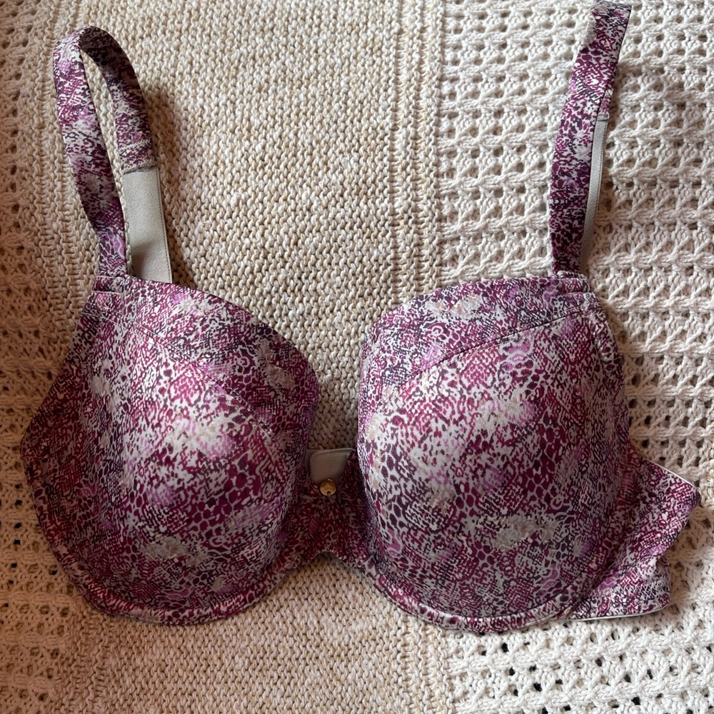 Le Mystere Purple and White Bra